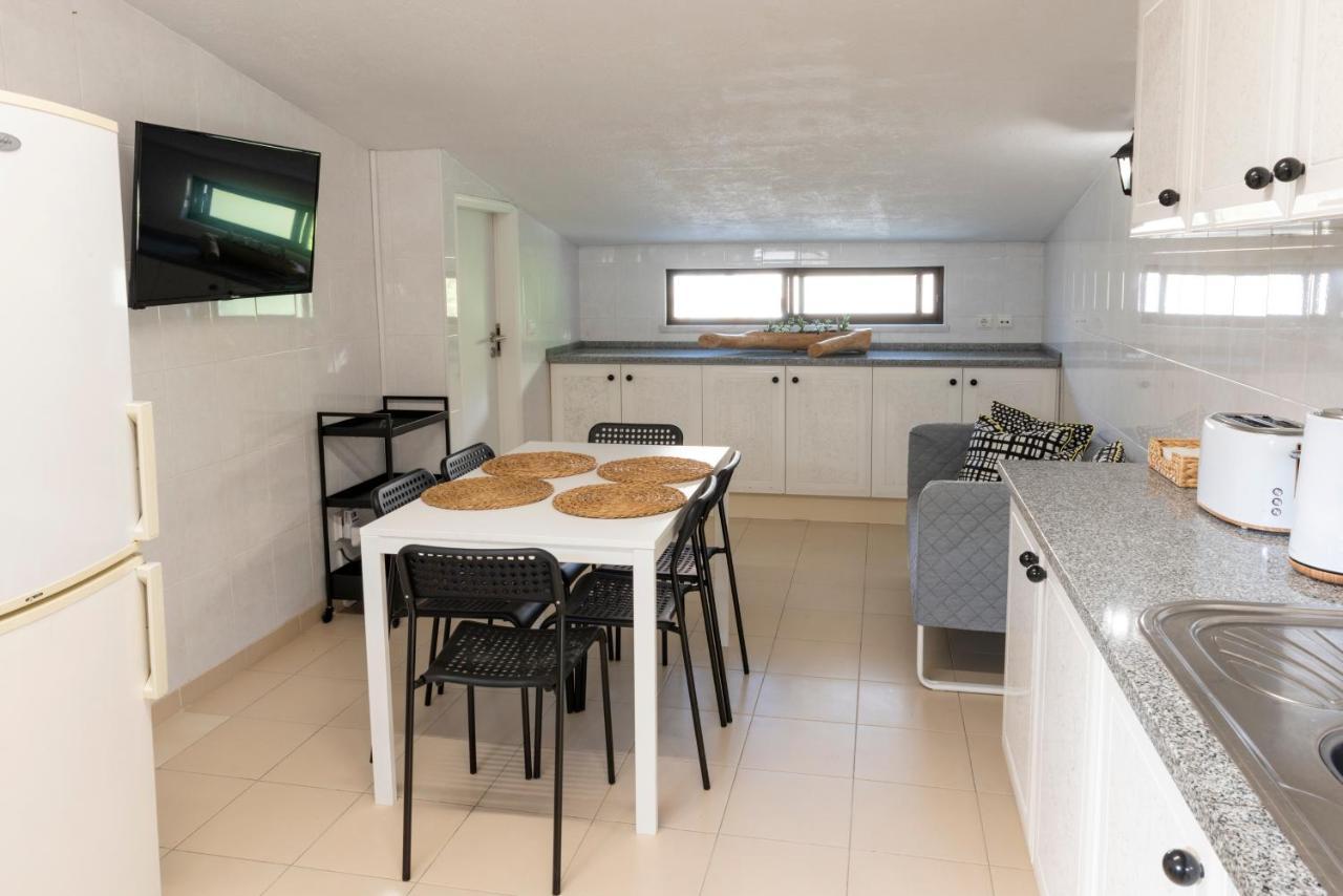 Vita Portucale ! Nook Beach Apartments Costa da Caparica Bagian luar foto